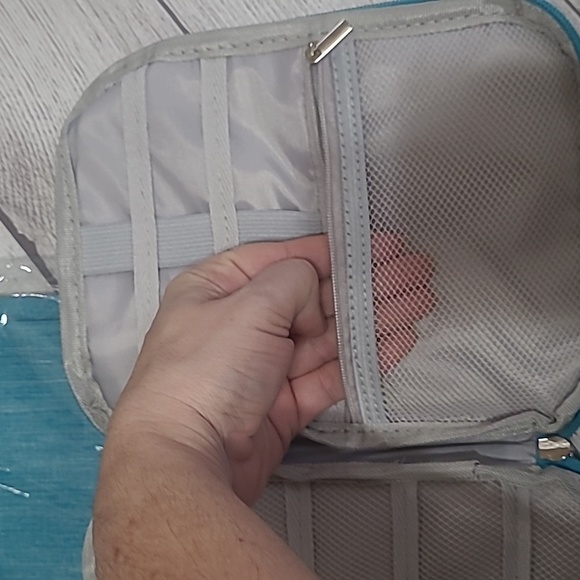 Watch band cases - Picture 3 of 3